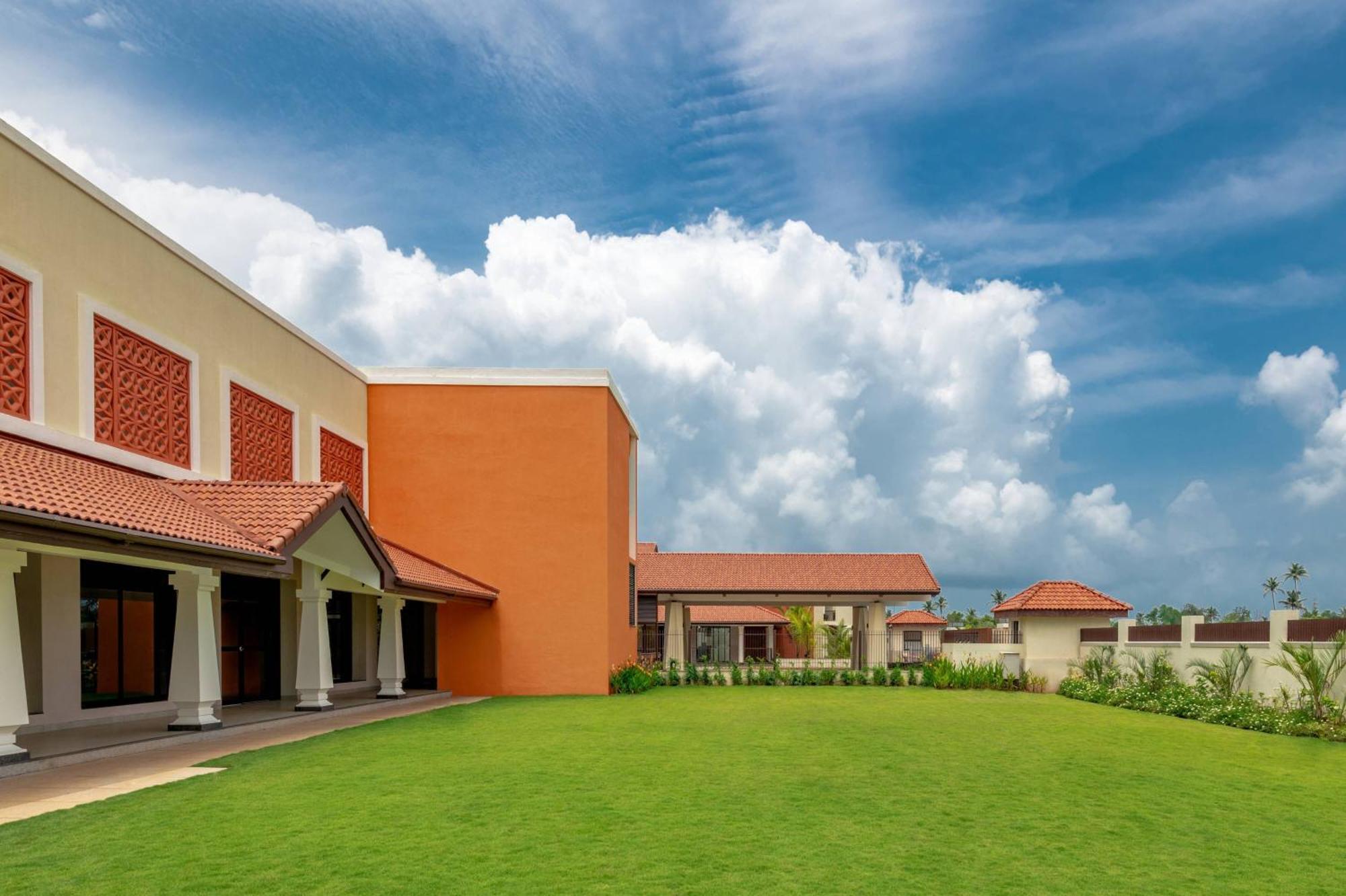 Fairfield By Marriott Goa Benaulim Ξενοδοχείο Εξωτερικό φωτογραφία